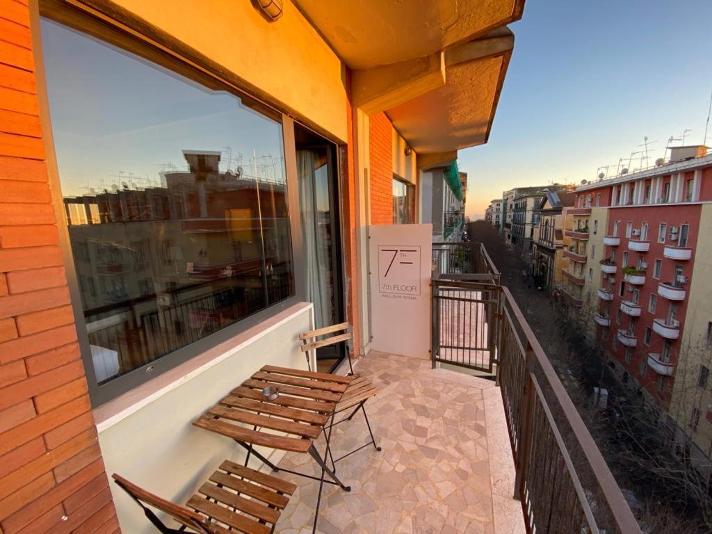 7Th Floor Suite Napoli Dış mekan fotoğraf